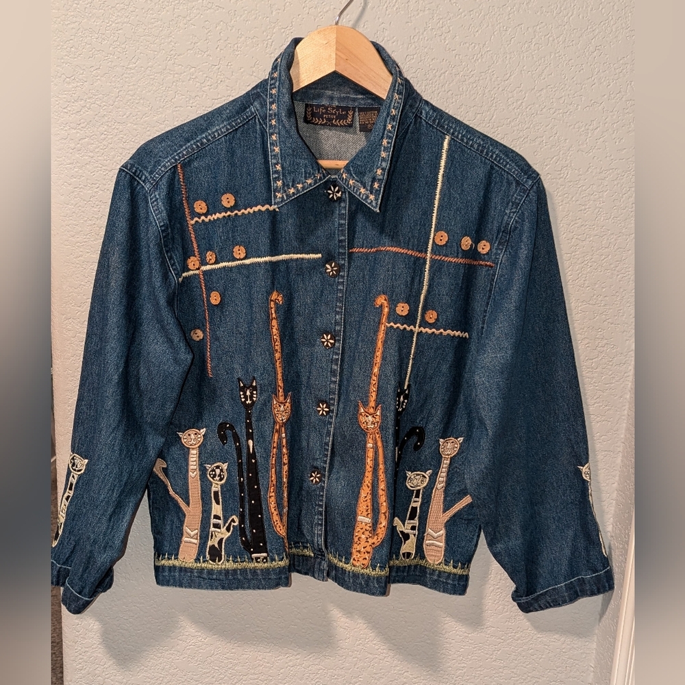 Cat Embroidered Denim Shirt Size Petite Large